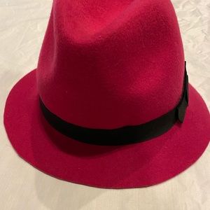 Fuchsia and black Fedora hat